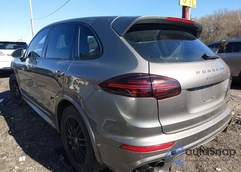 2016 Porsche Cayenne Gts z USA, uszkodzony, nr VIN WP1AD2A26GLA80478